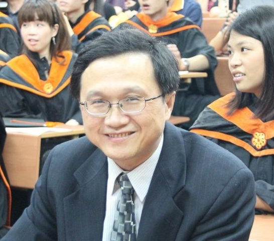 葉明龍教授